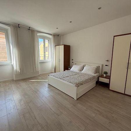 Apartment Center Pula Extérieur photo